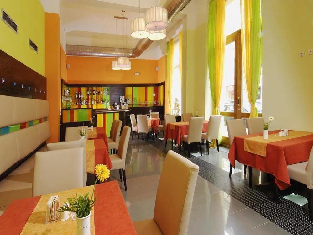 The Manes Boutique Hotel Prag Eksteriør billede